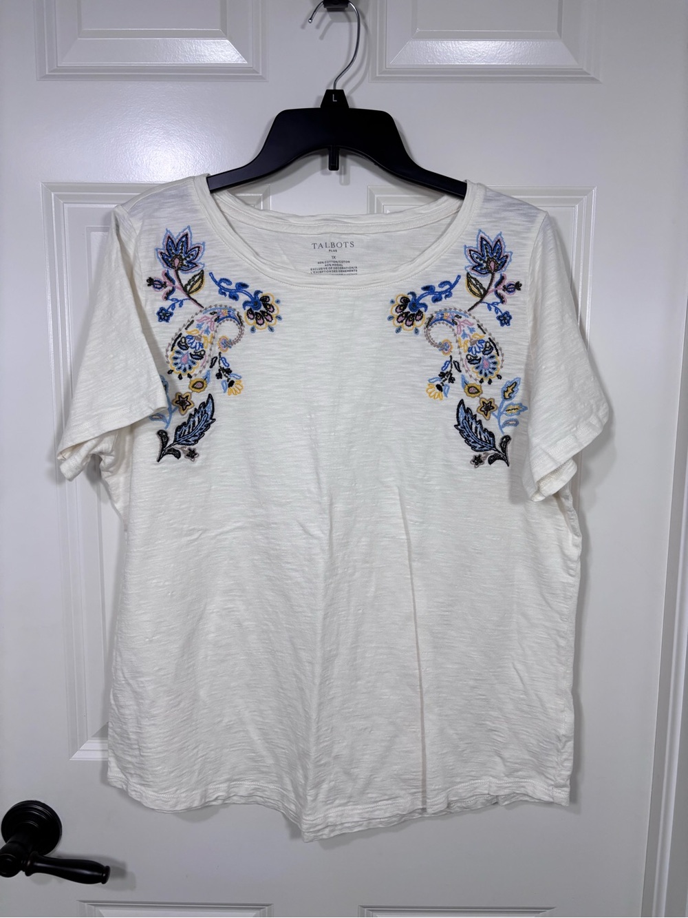 Talbots Embroidered Short Sleeve Tee Women’s 1X Cream